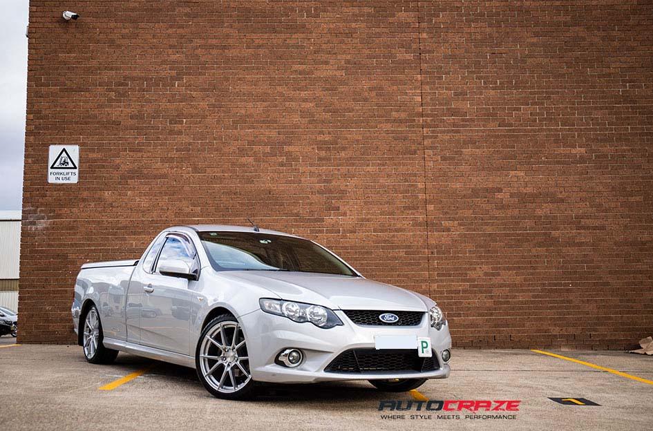 FORD-FALCON-VENOM-SILVER-MACHINED-FACE
